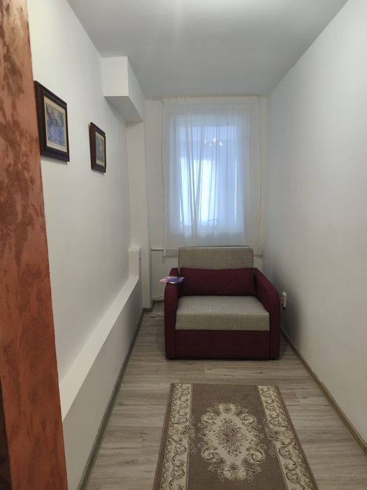 Închiriez micro apartament
