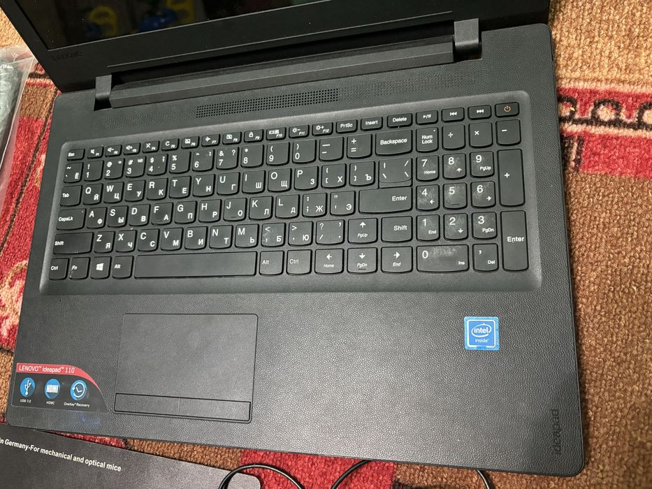 ноутбук продам срочно