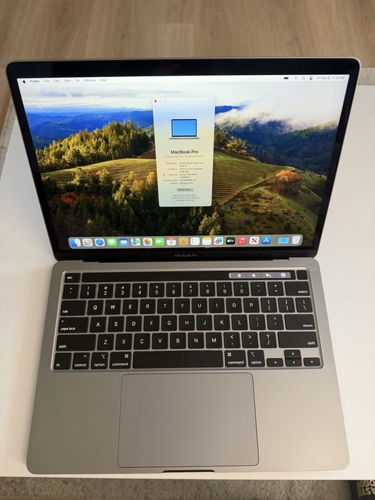 Apple MacBook Pro 13 2020 i5 16GB RAM 512 SSD CA NOU