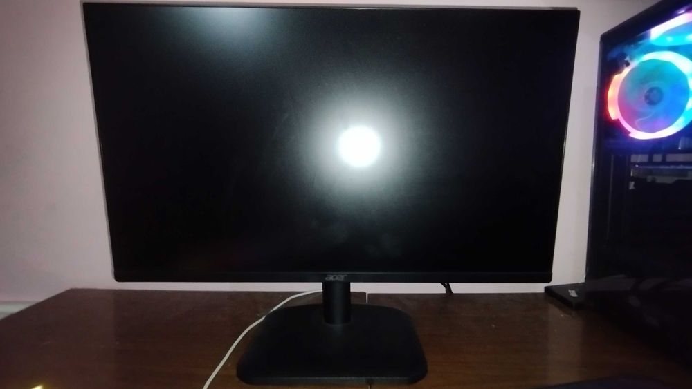 Acer monitor sotilad