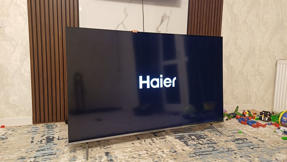 Продам смарт телевизор