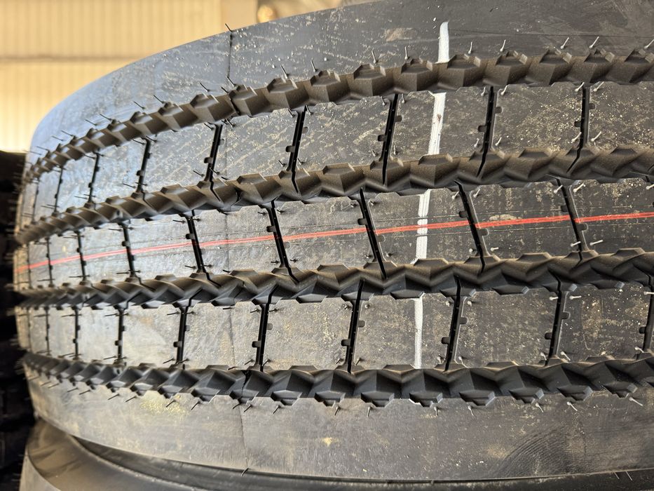 Anvelope Noi 285/70/19.5 Aeolus