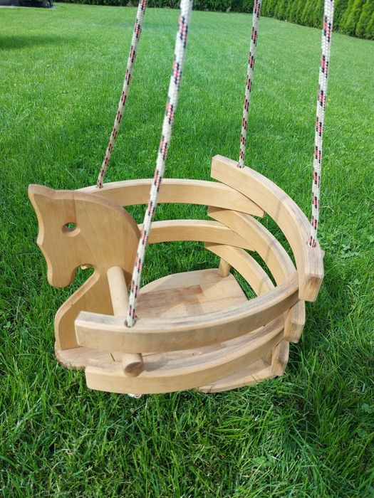 Дървена детска/ бебешка люлка, конче