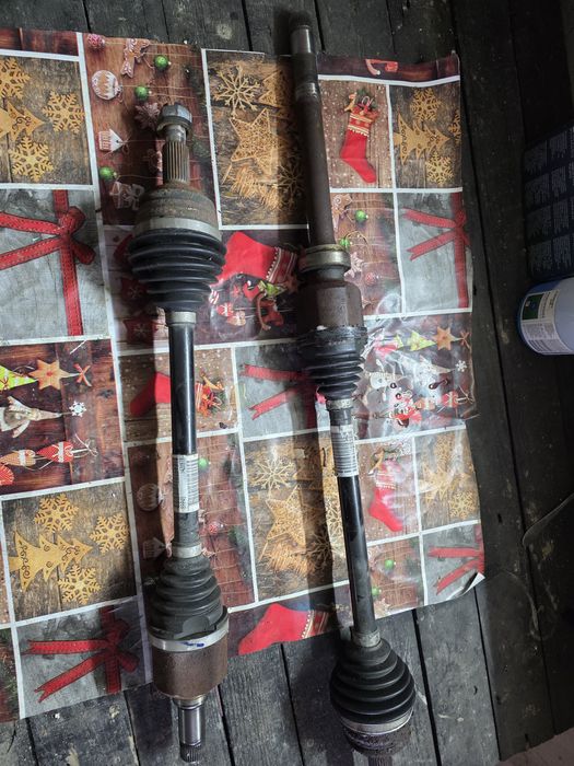 Piese peugeot 308 an 2019 preturi mici din dezmembrare  masina persona