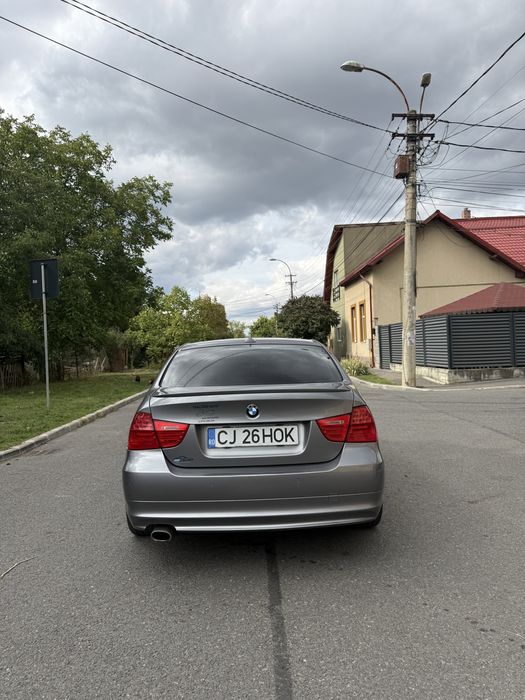 BMW Seria 3 2009 — imagine 5