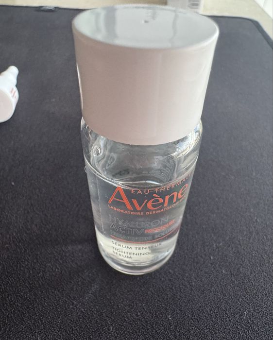 Avène Hyaluron Activ Procedure ser tonifiant cu hexapeptidă – 30 ml