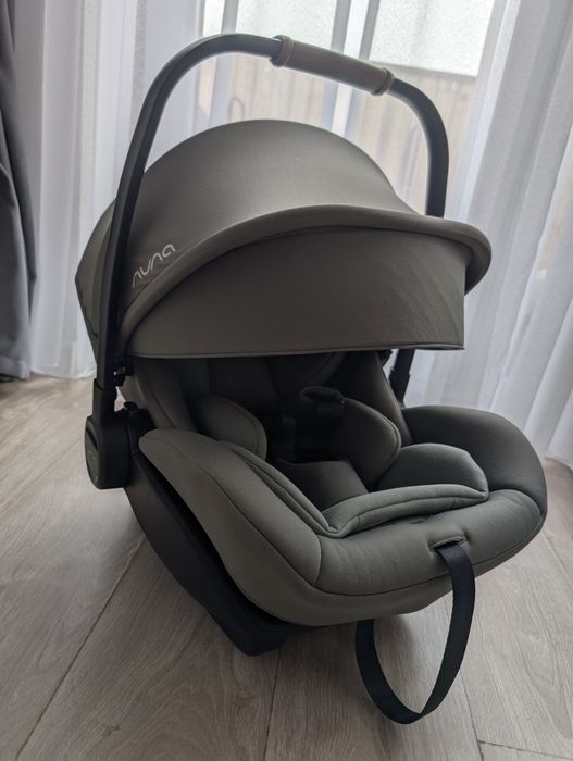 Scoica auto i-Size Arra Next, Pine