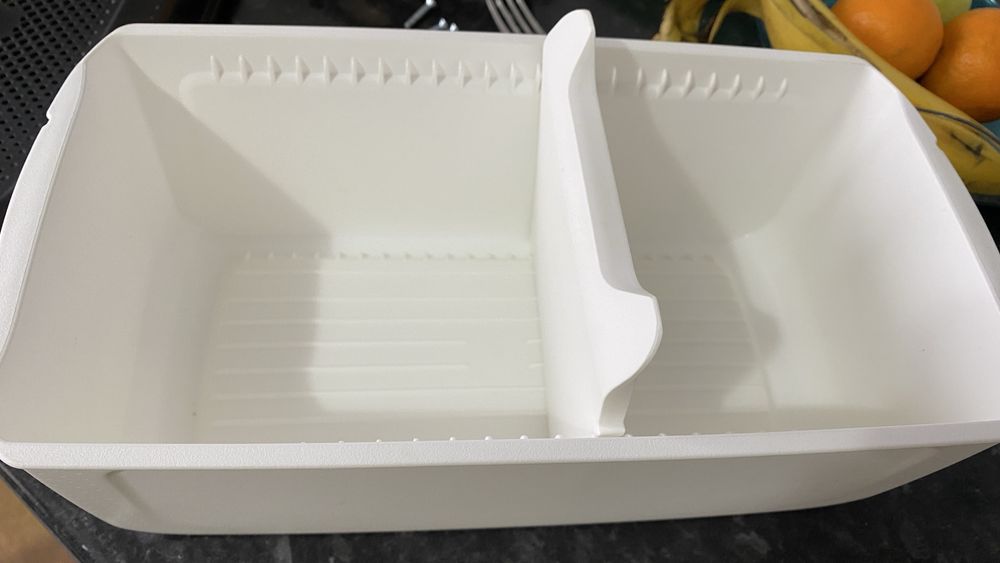 Tupperware хлебница практически новая