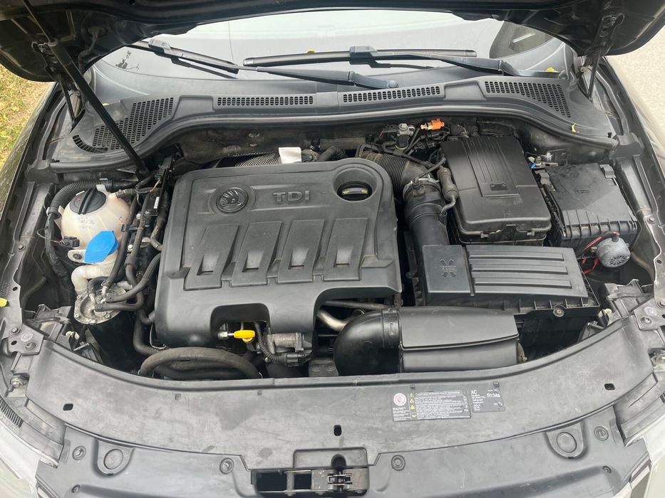 SKODA Superb 2015 — imagine 5