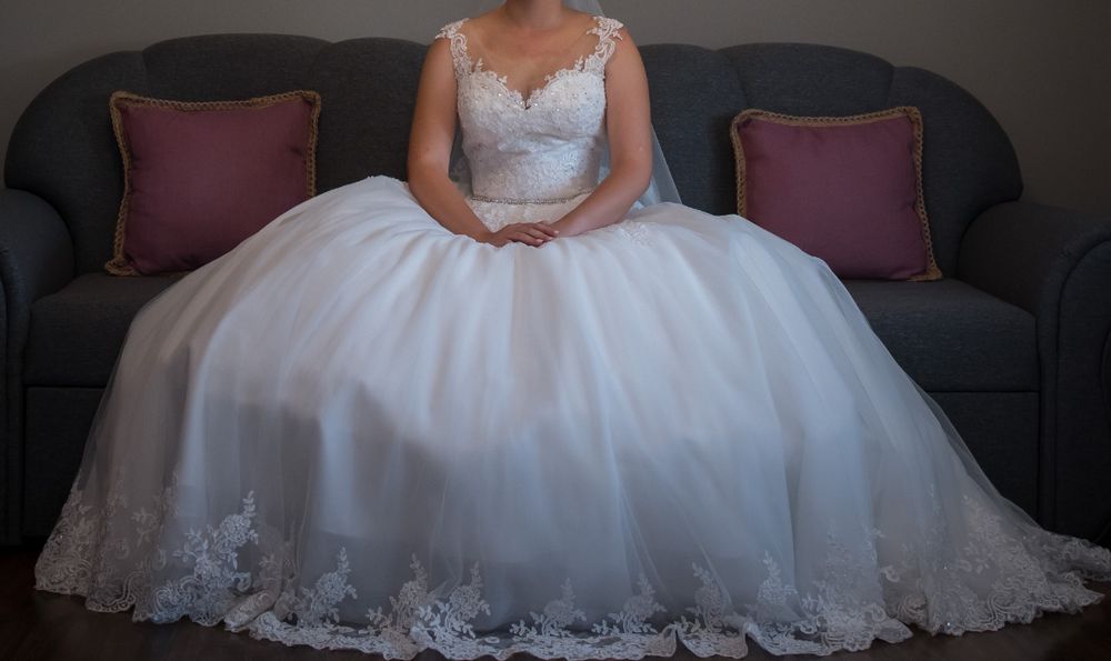 Vând rochie de mireasă