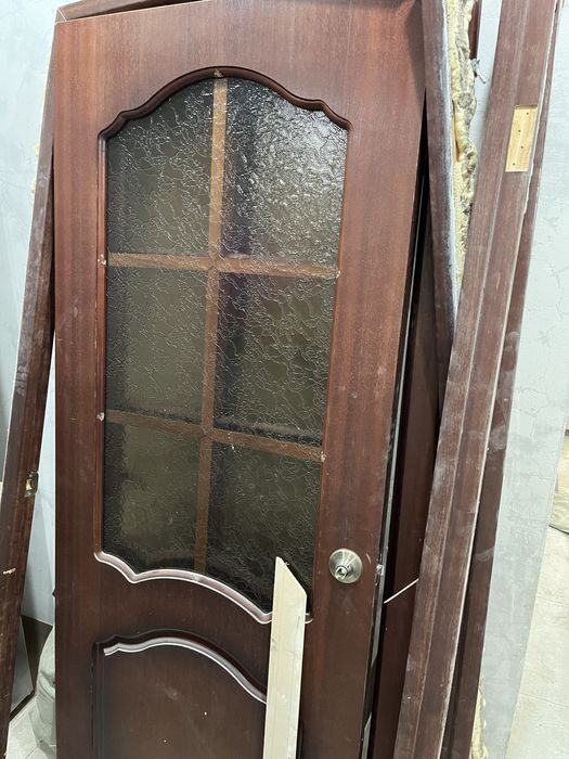 Продам межкомнатные двери