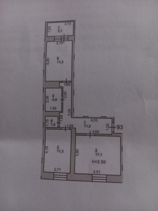 Продам квартиру в городе Аксу. 2-х комнатная.
