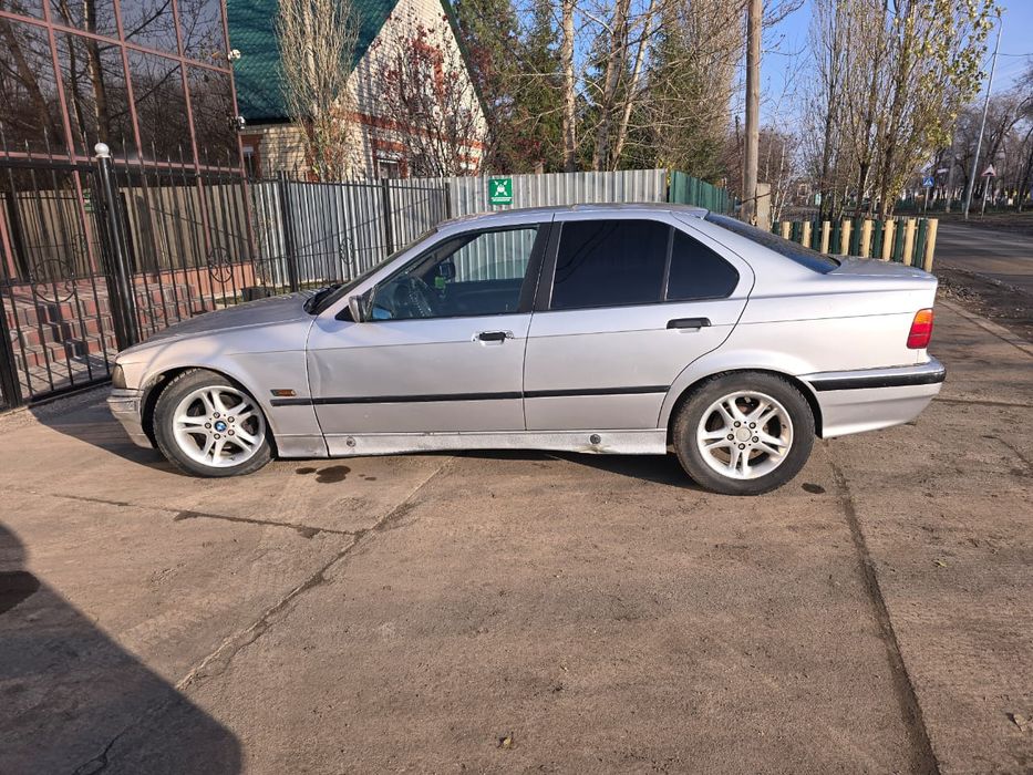 Продам БМВ е36 м40
