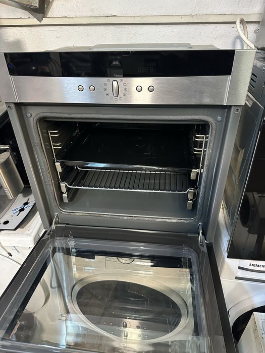 Фурна за вграждане Неф/Neff