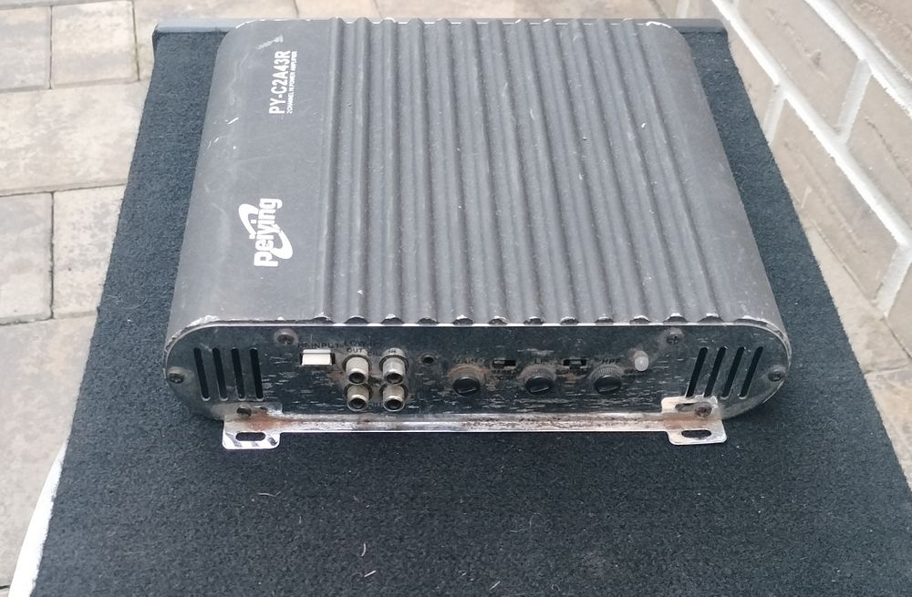 Statie amplificare auto