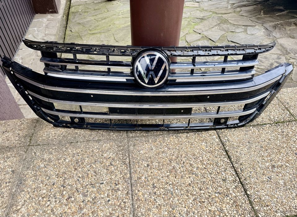 Grilă centrală Volswagen Arteon 10/10
