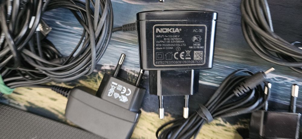 Incarcatoare telefoane vechi Samsung, Nokia, LG, Blackberry