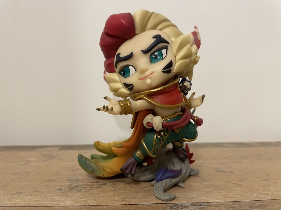 figurine League of Legends Xayah si Rakan