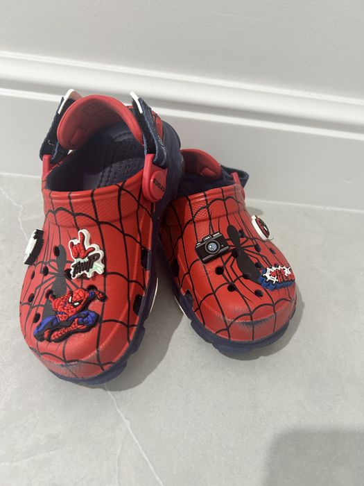 Crocs, marimea 22