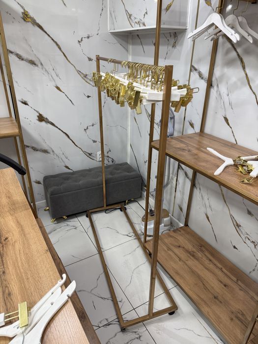 Продается стелажи