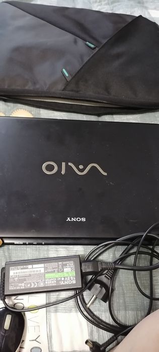 Прадаетса ноутбук хароший