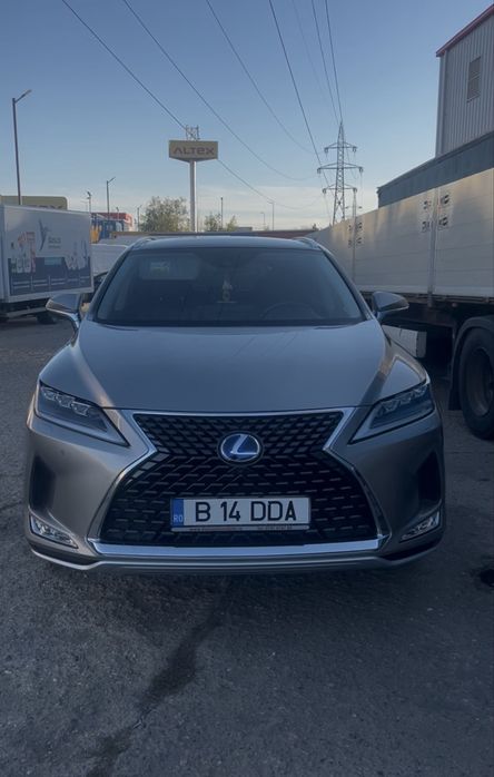 LEXUS RX 2022 — imagine 3