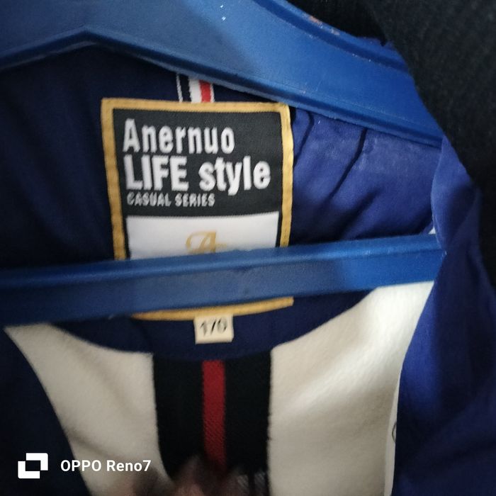 Продаю куртку зимний