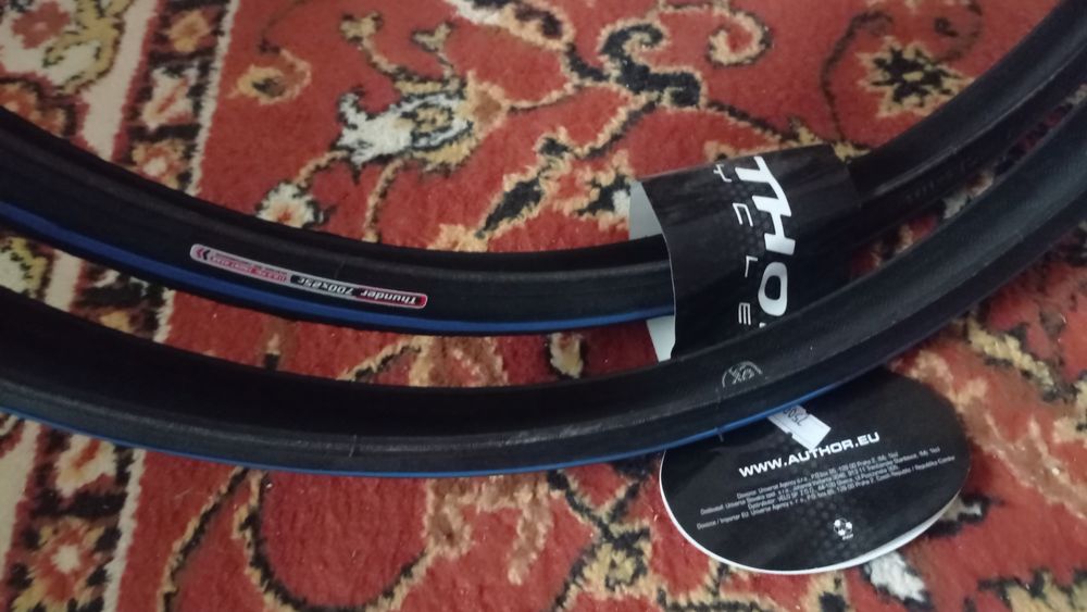 Велосипедные шоссейные покрышки (Чехия)