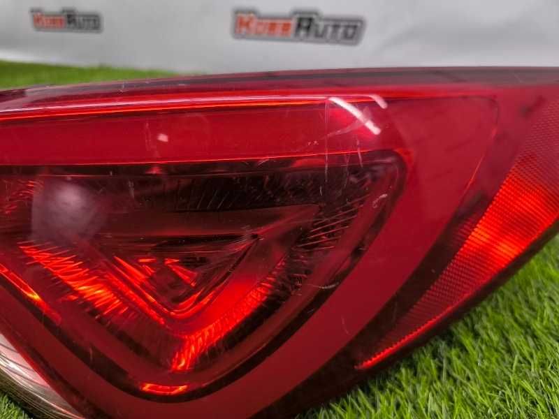 Фонарь Hyundai Sonata YF прав. (б/у)