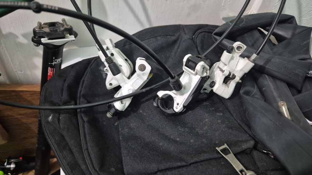 Продам комплект shimano м505 но нормальном состояний