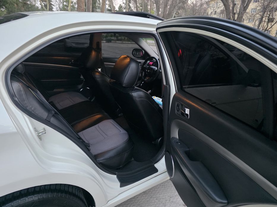 Прадаётся эпика шевралет