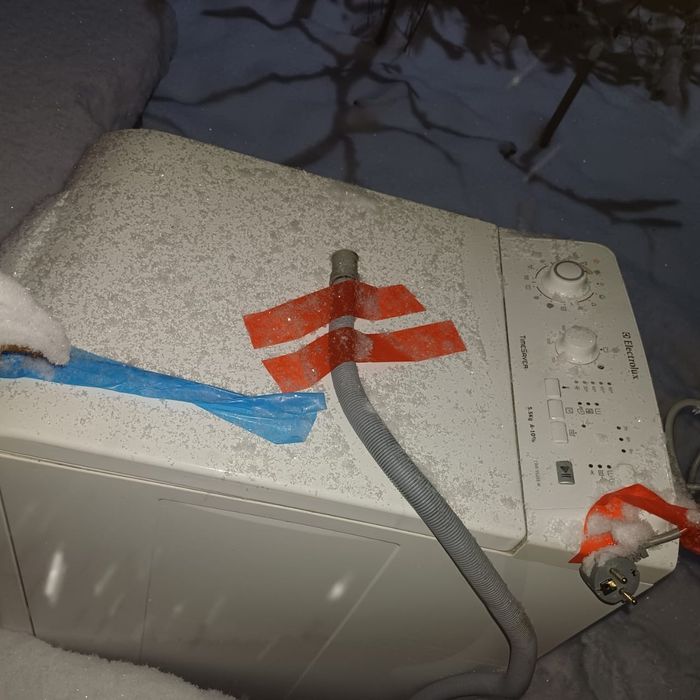 Продам стиральную машинку