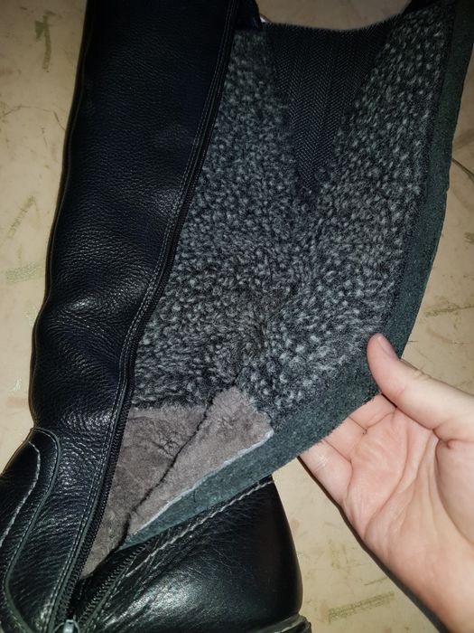 Продам зимние сапоги