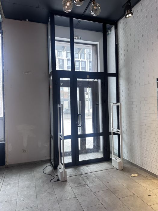 Сдам коммерческое помещение