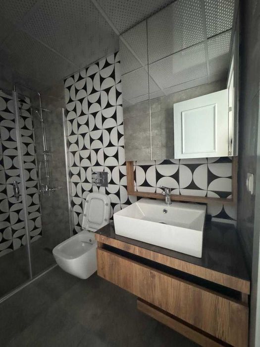 • Готов за нанасяне апартамент 1+1 • Паркинг • Басейн • Мерсин, Турция