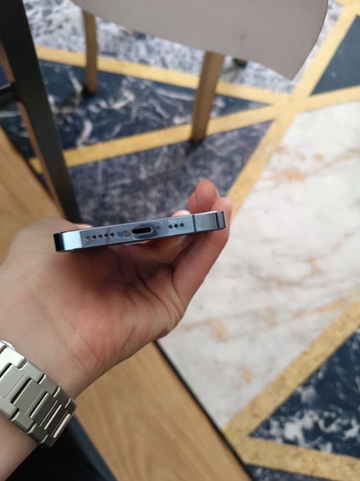 iPhone 13 Pro с гарантей