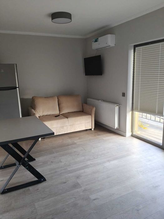 Persoana fizica Dau in chirie apartament doua camere
