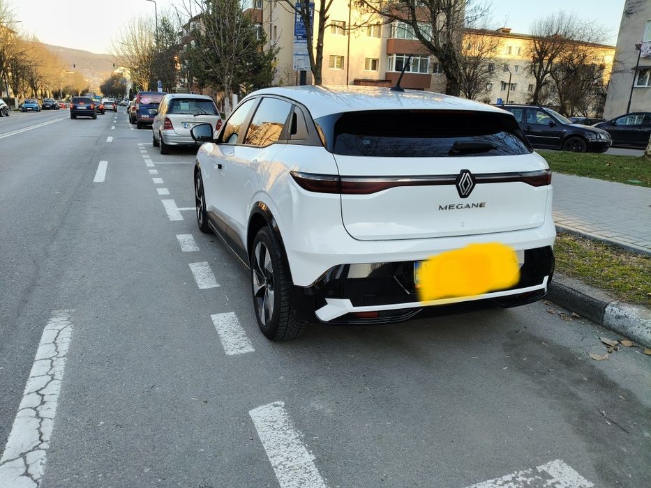 Renault Megane E-Tech (2022) EV40
