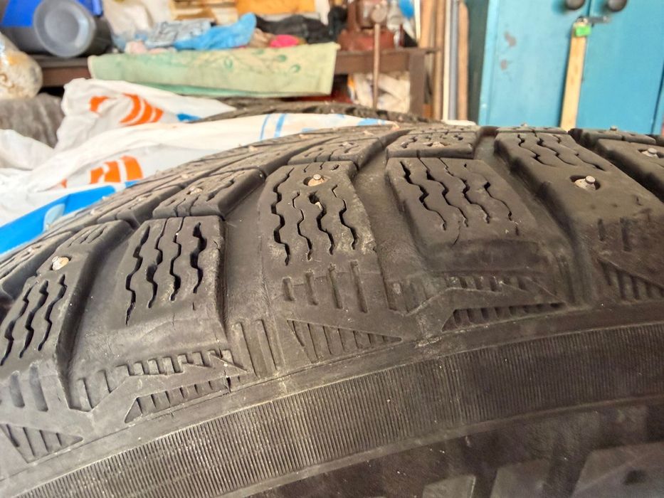 Продам шины micheline