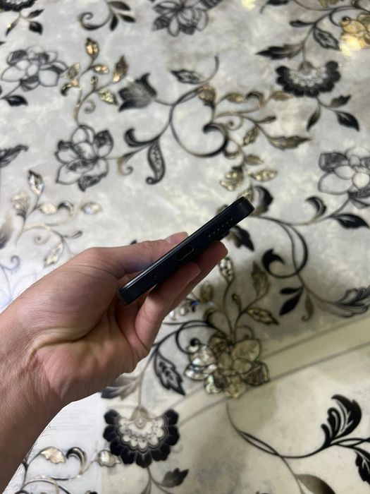 Продам Xiaomi REDMI 13 идеал без ремонта