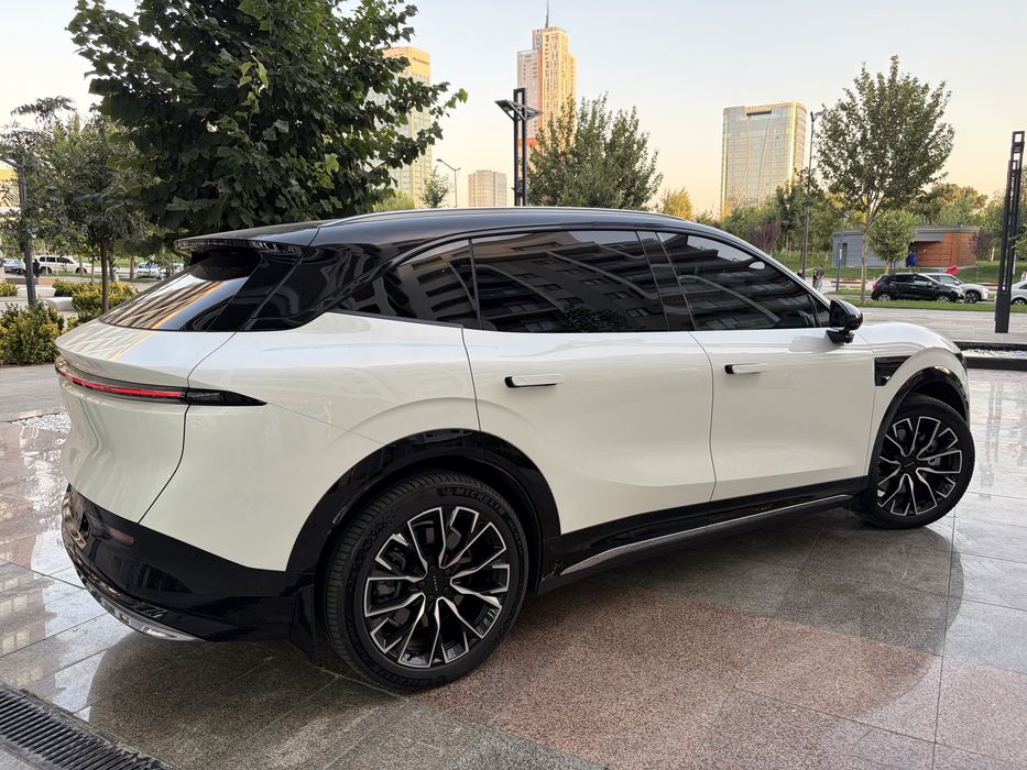 Zeekr 7X 2025-25
