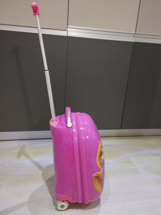 Дисни куфар с принцеси