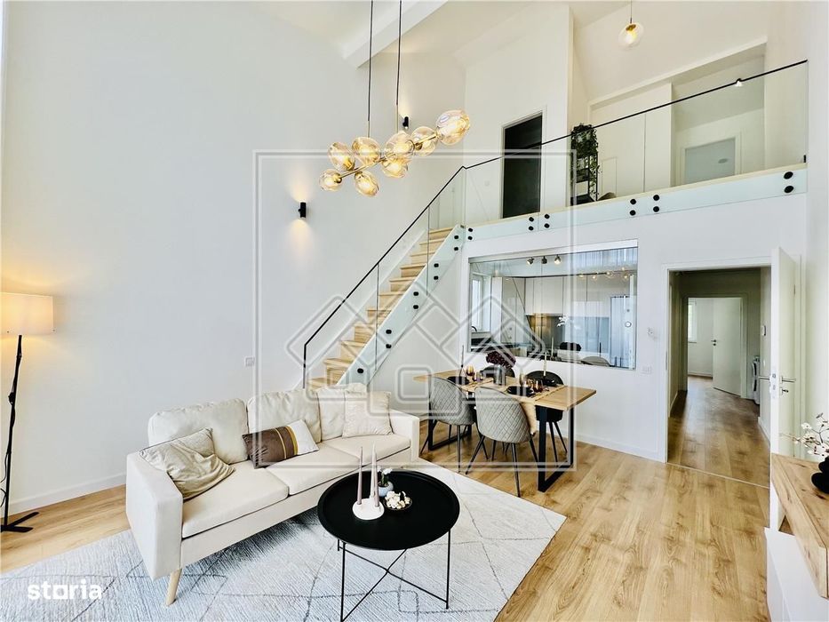 Penthouse cu 4 camere si balcon - 2 bai, intabulat