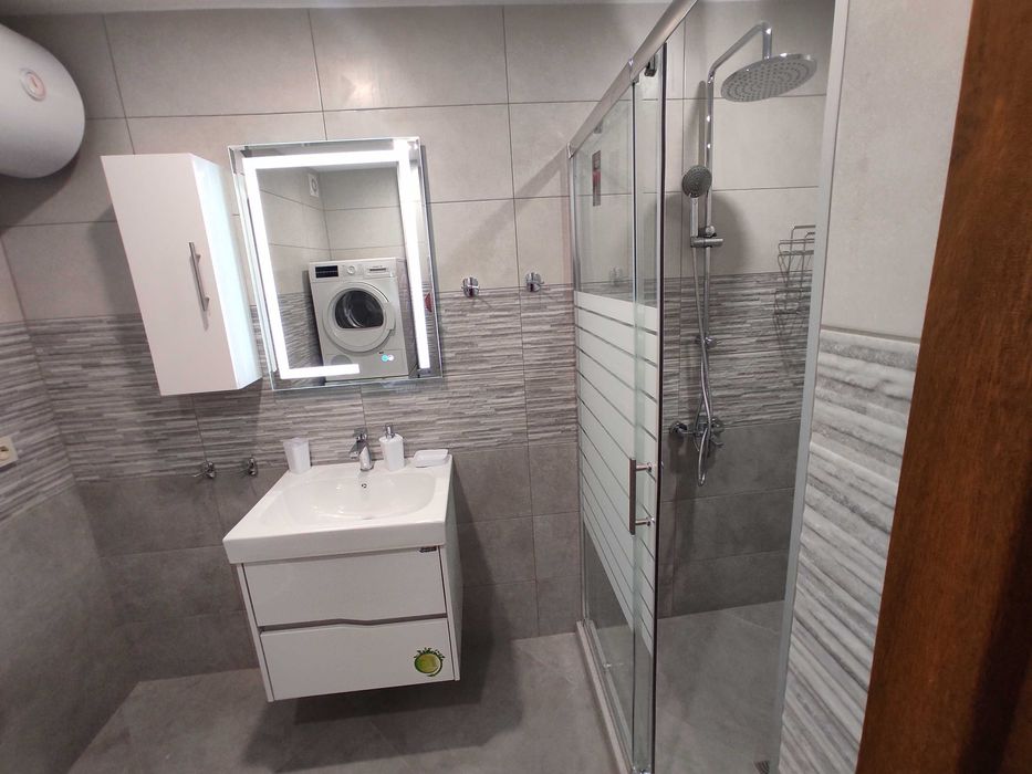 Дава се под наем Двустаен апартамент в Пловдив, Въстанически - 78 кв.м за 484.5 € - Снимка #9