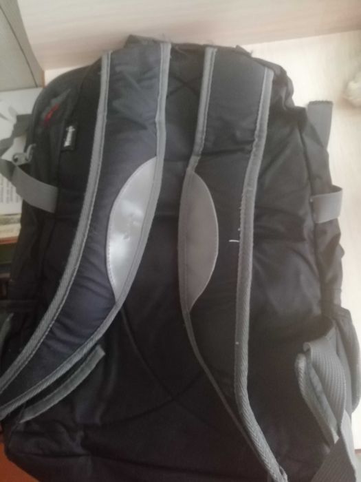 Рюкзак черно-красный