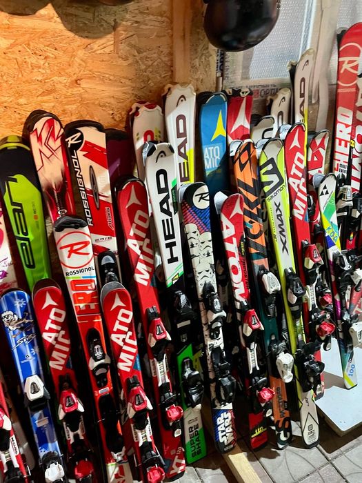 schiuti copii adulți incepatori intermediari  skiuri