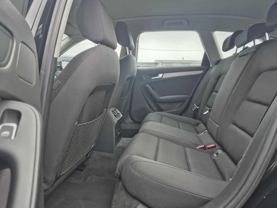 Audi A4 euro 5 Garanție Posibilitate rate  xenon scaune încălzite