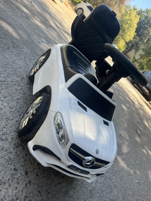 Кола за бутане Mercedes