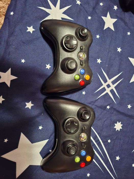 Vand Xbox 360 E 500gb
