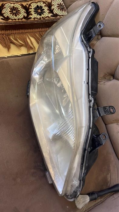 Продается фара toyota corolla 150